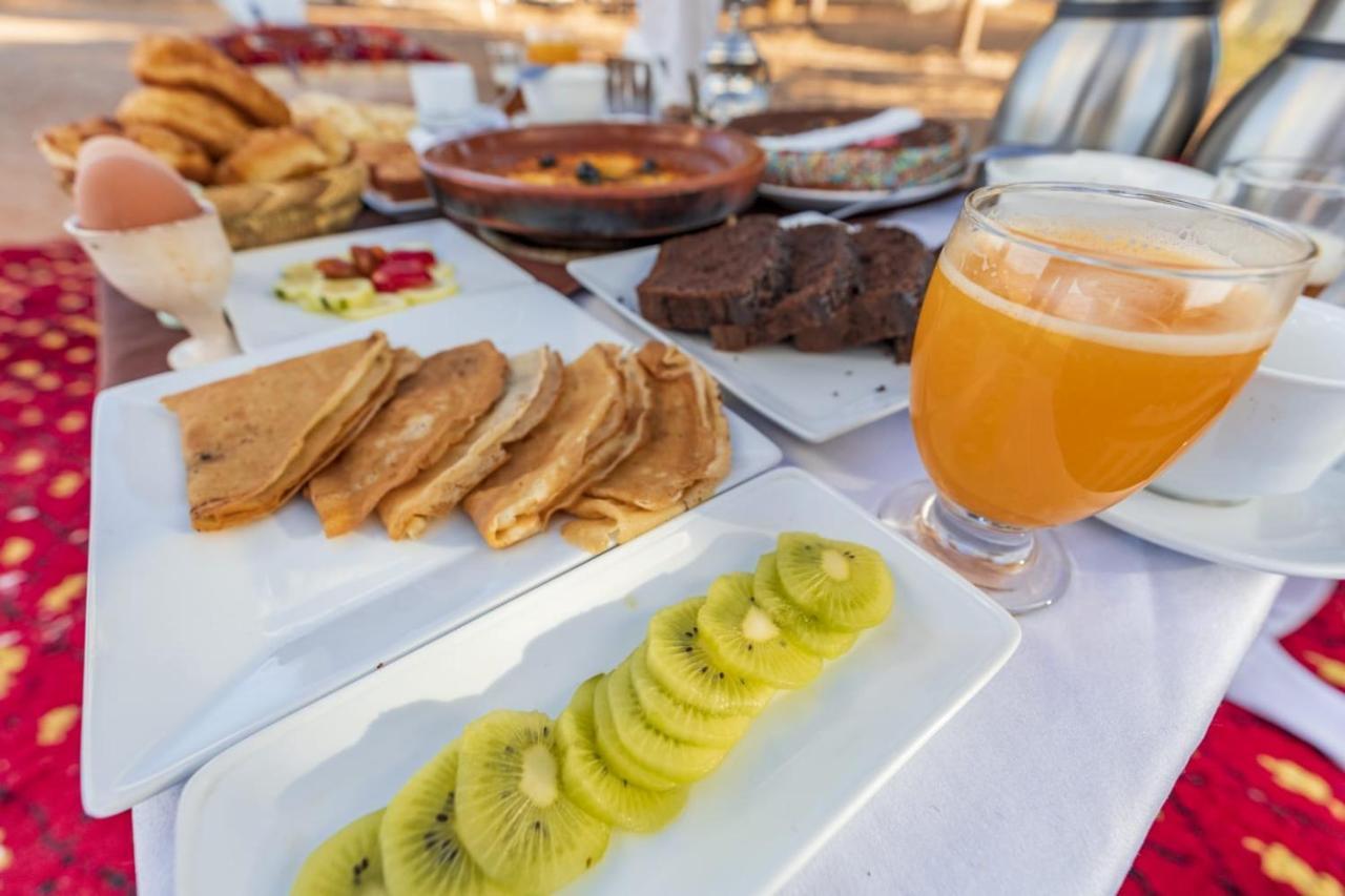 Merzouga Luxury Traditional Camp Esterno foto